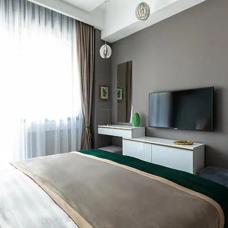 Welcome To The Jungle!