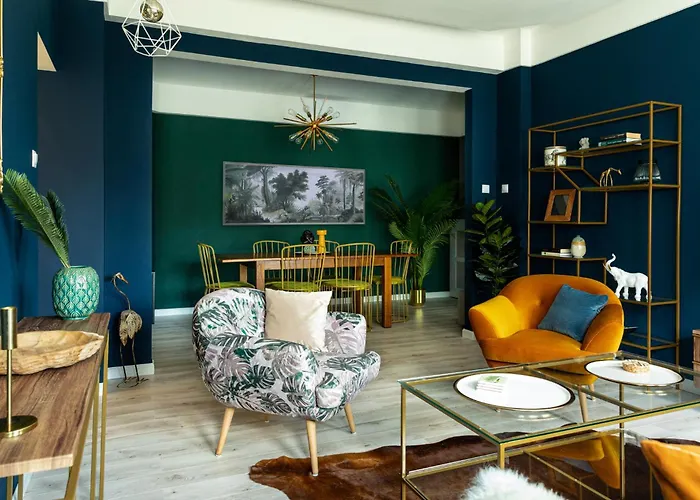 Апартаменти Welcome To The Jungle! Бухарест